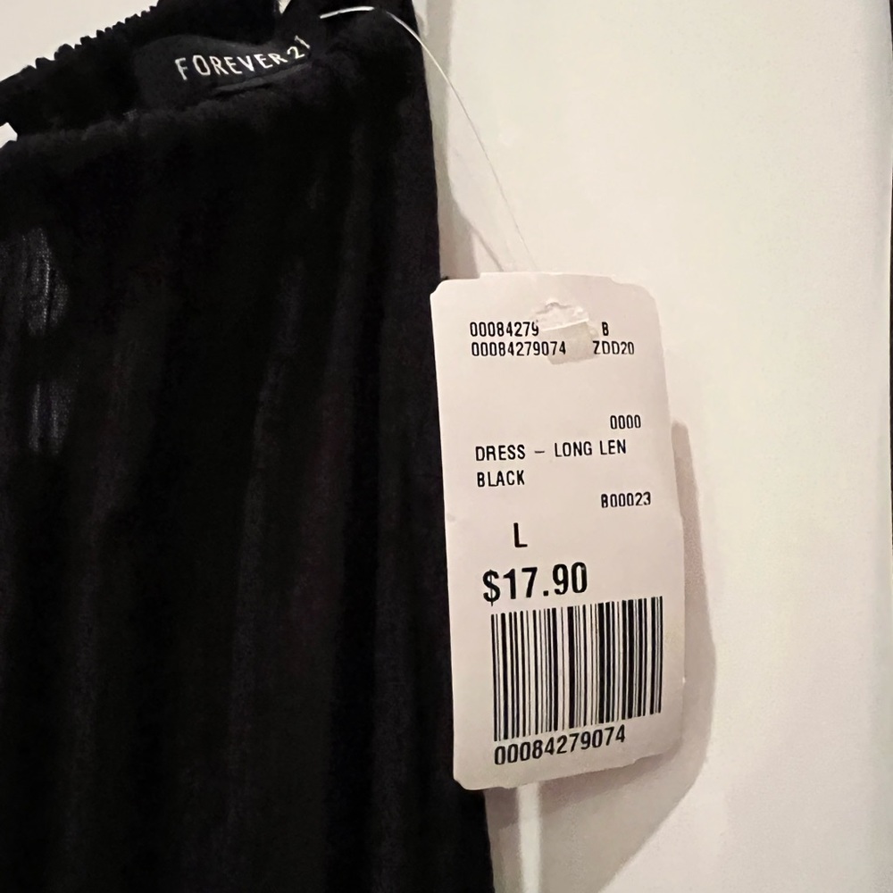 Forever 21 Black Maxi - Picture 6 of 6